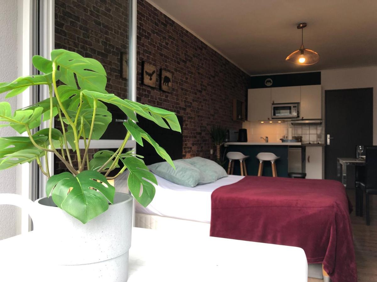 Studio Avec Balcon & Parking Gratuit - Tours Gare מראה חיצוני תמונה